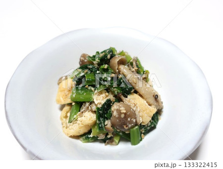 小松菜と油揚げとシメジの胡麻味噌和え 133322415