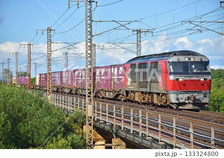 函館本線 豊幌ー江別 JR貨物 DF200-118(五稜郭) 函館本線 豊幌ー江別 JR貨物 DF200-118(五稜郭) 133324800