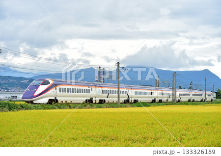 奥羽本線 蔵王-山形 JR東日本 E3系 L62編成(山形) つばさ 奥羽本線 蔵王-山形 JR東日本 E3系 L62編成(山形) つばさ 133326189