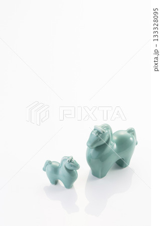 馬の親子 陶器置物 馬の親子 陶器置物 133328095