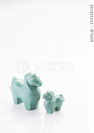馬の親子　陶器置物　 133328108