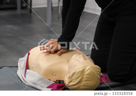 first aid course - company safety - cardiac massage - Basic Life Support first aid course - company safety - cardiac massage - Basic Life Support 133328358