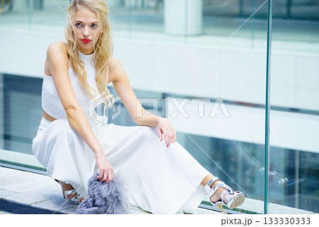 Woman wearing crop top and culottes 133330333