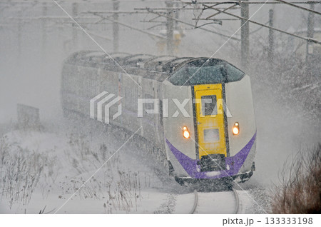 千歳線　北広島－島松　JR北海道　キハ261系1000番台　ST-1101編成　スーパーとかち 133333198