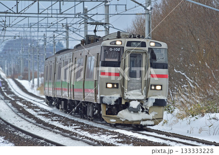 千歳線 島松-北広島 JR北海道 731系 G-102編成(札幌) 千歳線 島松-北広島 JR北海道 731系 G-102編成(札幌) 133333228
