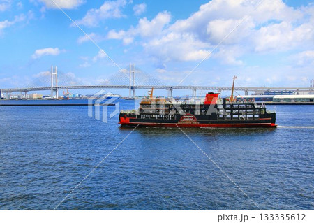 令和の横浜に現れた黒船… 特別クルーズで横浜港を訪れた【東京湾フェリー『しらはま丸』】 令和の横浜に現れた黒船… 特別クルーズで横浜港を訪れた【東京湾フェリー『しらはま丸』】 133335612