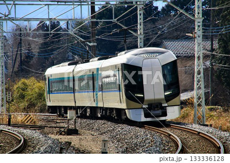 日光路『特急街道』を征く…【特急リバティ】500系 133336128