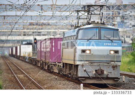 東海道本線　平塚　JR貨物　EF66-126（吹田） 133336733