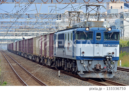 東海道本線　平塚　JR貨物　EF64-1038（愛知） 133336750