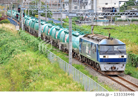 東海道本線 東高島-桜木町 JR貨物 EF210-135(新鶴見) 東海道本線 東高島-桜木町 JR貨物 EF210-135(新鶴見) 133338446