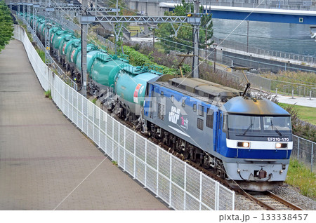 東海道本線　桜木町－東高島　JR貨物　EF210-170（新鶴見） 133338457
