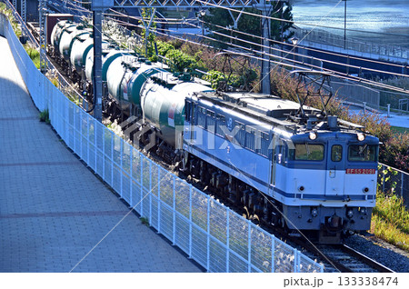 東海道本線　桜木町－東高島　JR貨物　EF65-2091（新鶴見） 133338474