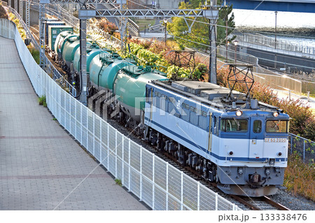 東海道本線 桜木町-東高島 JR貨物 EF65-2050(新鶴見) 東海道本線 桜木町-東高島 JR貨物 EF65-2050(新鶴見) 133338476