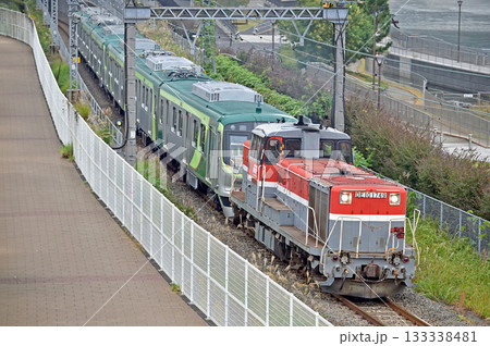 東海道本線 桜木町-東高島 JR貨物 DE10-1749+東急 7000系 7108+7109編成 東海道本線 桜木町-東高島 JR貨物 DE10-1749+東急 7000系 7108+7109編成 133338481