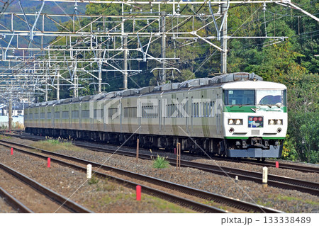 東海道本線 二宮-国府津 JR東日本 185系 A8編成(大宮) 踊り子 東海道本線 二宮-国府津 JR東日本 185系 A8編成(大宮) 踊り子 133338489