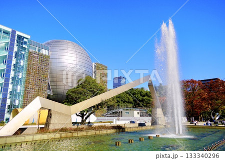 名古屋市科学館プラネタリウムの印象的な球体構造 名古屋市科学館プラネタリウムの印象的な球体構造 133340296