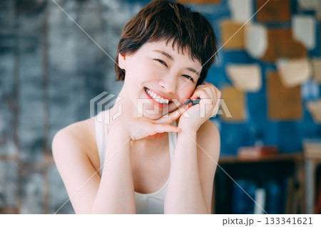 若い女性のビューティーイメージ 若い女性のビューティーイメージ 133341621