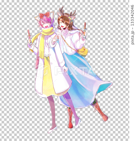 兩名女子在主題樂園玩耍，手挽手，邊走邊吃東西，冬天 133342046