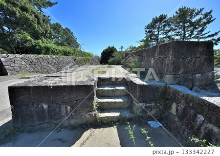 伊賀上野城　天守閣と高石垣 133342227