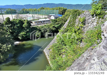 伊賀上野城 天守閣と高石垣 伊賀上野城 天守閣と高石垣 133342249