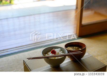 寂しいご飯 133343039