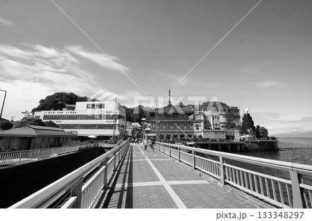 江ノ島と弁天橋 江ノ島と弁天橋 133348297