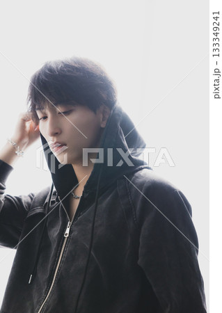 男性のポートレート 133349241