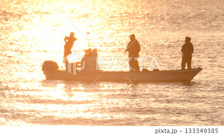 釣り人 133349385
