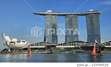 This is marina bay sands with art building This is marina bay sands with art building 133349529