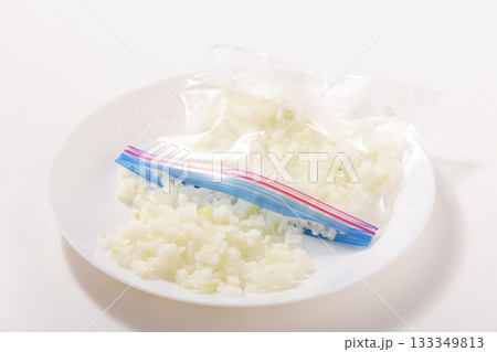 ［冷凍］カット野菜　玉ねぎ 133349813