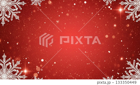 華やかな赤いクリスマス背景・雪の結晶と光が舞う冬のキラキラフレーム 133350449