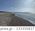 和歌山の煙樹ヶ浜、長く続く砂浜 133350817