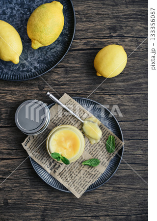Homemade lemon curd in a glass jar 133356087