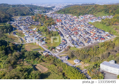 金沢市夕日寺町・東長江町周辺からのドローン空撮・海側 133356495