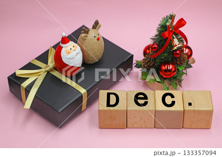 メリークリスマス 133357094