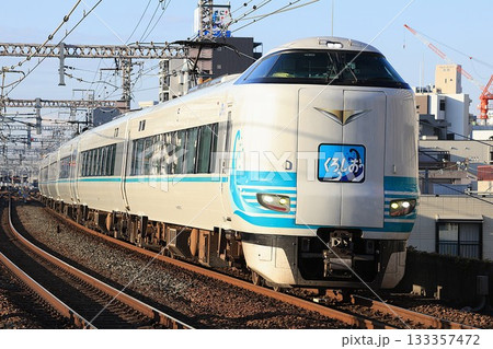 【JR西日本】287系 特急「くろしお」〜くろしお60周年記念〜（梅田貨物線：西九条〜大阪） 133357472