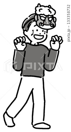 鬼のお面をつけたシニア男性（おじいちゃん）のモノクロイラスト 133358732