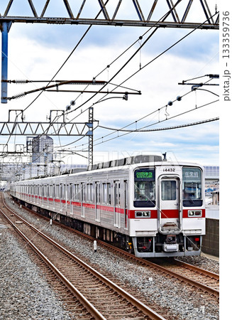 鉄道　私鉄：東武伊勢崎線　10000系 11432F　 133359736