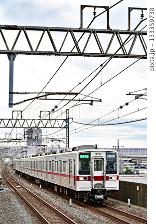 鉄道　私鉄：東武伊勢崎線　10000系 11663F　 133359738