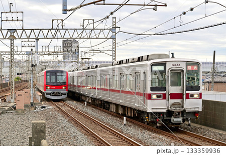鉄道　私鉄：東武伊勢崎線　10000系 11458F / 70000系 71715F 133359936