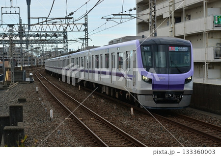 鉄道　私鉄：東武伊勢崎線　東京メトロ相互乗り入れ18000系　18112F 133360003
