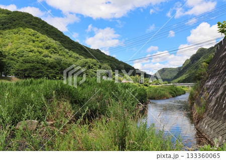 岡山県高梁市川上町　成羽川 133360065