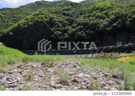 岡山県高梁市川上町　成羽川 133360066
