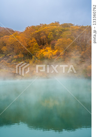 地獄沼の紅葉【青森県青森市】 地獄沼の紅葉【青森県青森市】 133360762