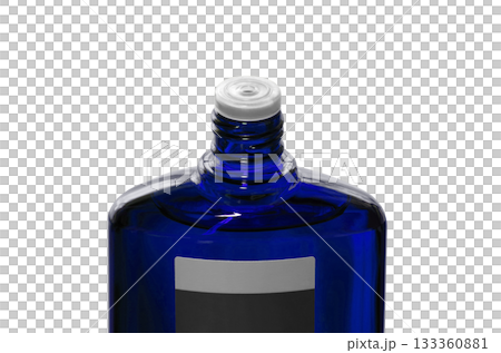 【切り抜き透過背景素材】スクリューキャップを開けた育毛剤の青色半透明のボトル 【切り抜き透過背景素材】スクリューキャップを開けた育毛剤の青色半透明のボトル 133360881