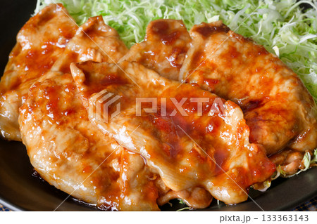 豚肉の生姜焼き 133363143