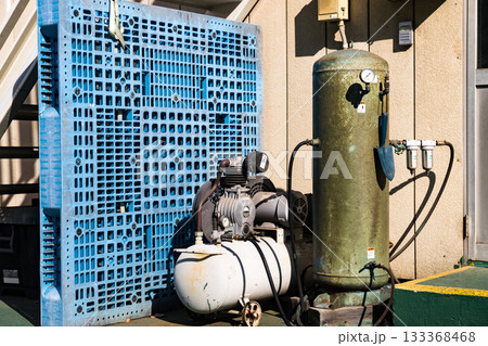 工場設備エアーコンプレッサー 工場設備エアーコンプレッサー 133368468