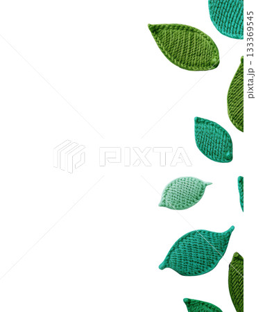 毛糸でできた緑の葉の素材 133369545