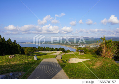 勝山館跡から眺める上ノ国の町 勝山館跡から眺める上ノ国の町 133370157
