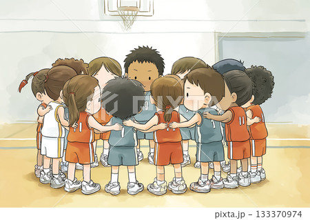 美優シリーズ:男女混合で円陣を組み掛け声をかけるバスケットボール選手 美優シリーズ:男女混合で円陣を組み掛け声をかけるバスケットボール選手 133370974